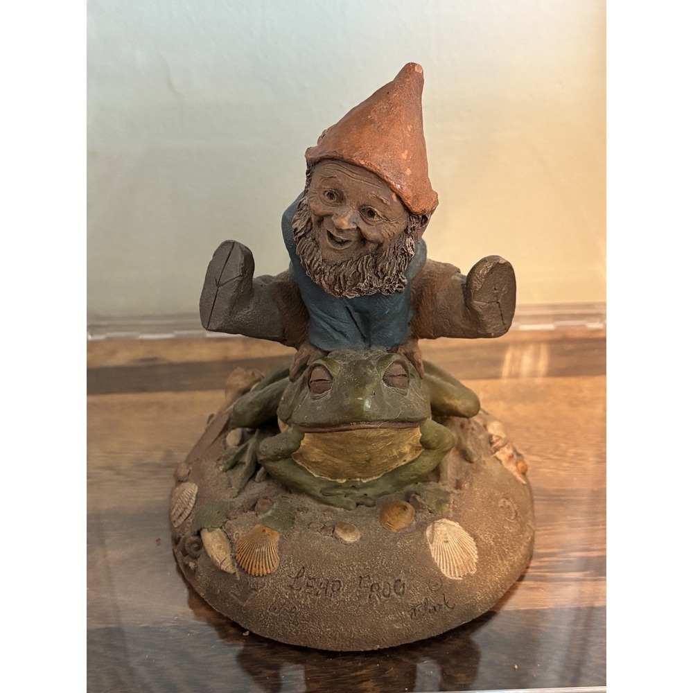 LEAP FROG Gnome With Frog By Tom Clark And Tim Wolfe November 1993 #92